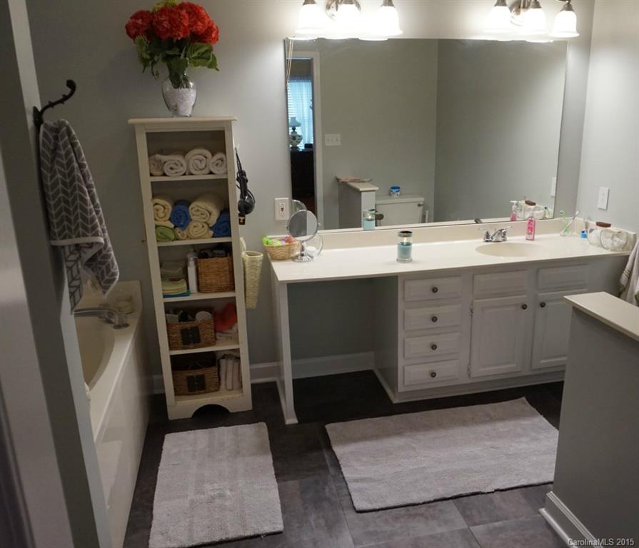 4010 Deal Road Mooresville, NC 28115 - Photo 12 of 16 Gallery Image 12