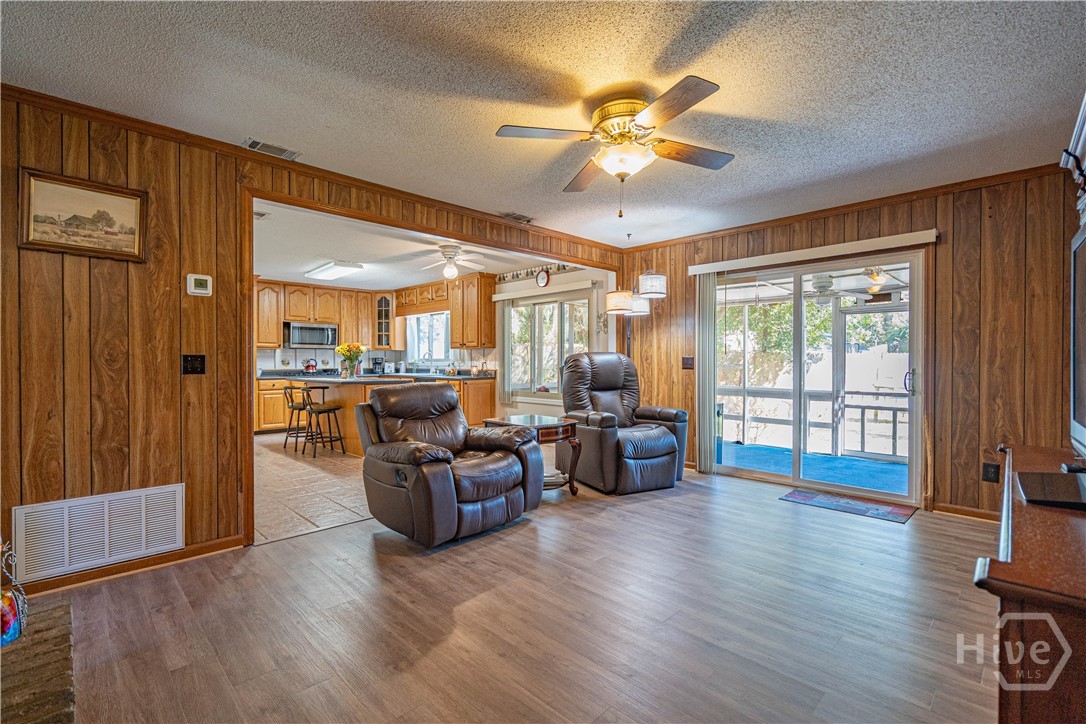 903 Sandpiper Road Savannah, GA 31410 - Photo 17 of 39