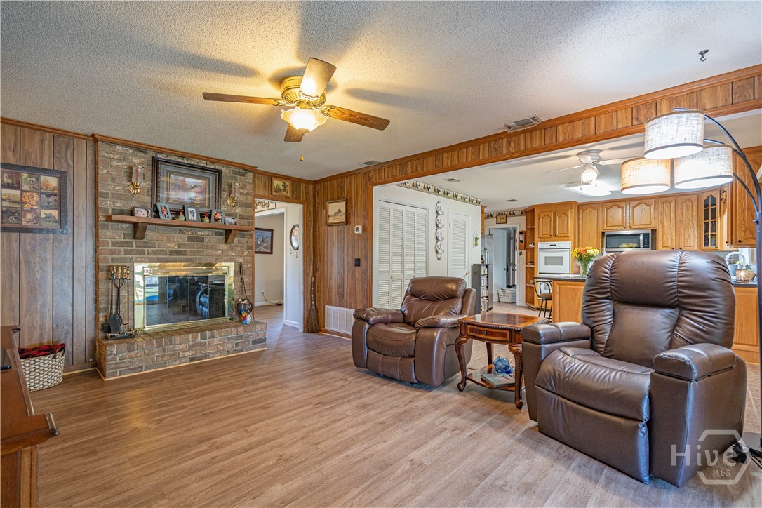 903 Sandpiper Road Savannah, GA 31410 - Photo 18 of 39