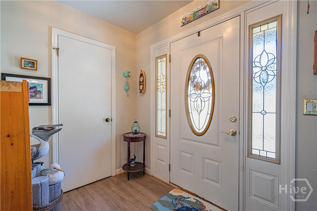 903 Sandpiper Road Savannah, GA 31410 - Photo 6 of 39