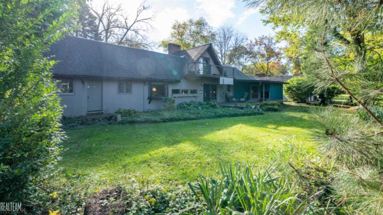 38505 Riverside Drive Clinton Township, MI 48036 - Photo 37 of 39 50059321-37.JPG
