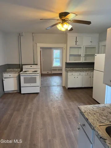 $1,850 | 8 Farrell Street, Mechanicville, NY 12118