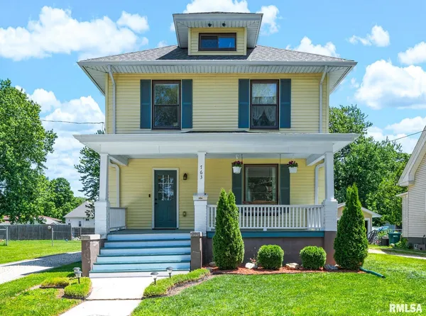 $165,000 | 763 Monroe Street, Galesburg, IL 61401