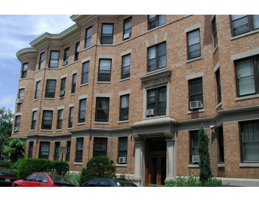 4 Newport Road, Unit 3 Cambridge, MA 02140 - Photo 1 of 1 Gallery Image 1