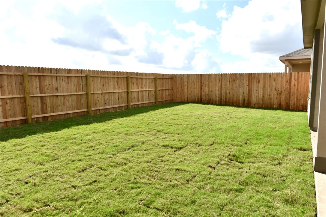 2826 Westeros Street Corpus Christi, TX 78415 - Photo 3 of 19