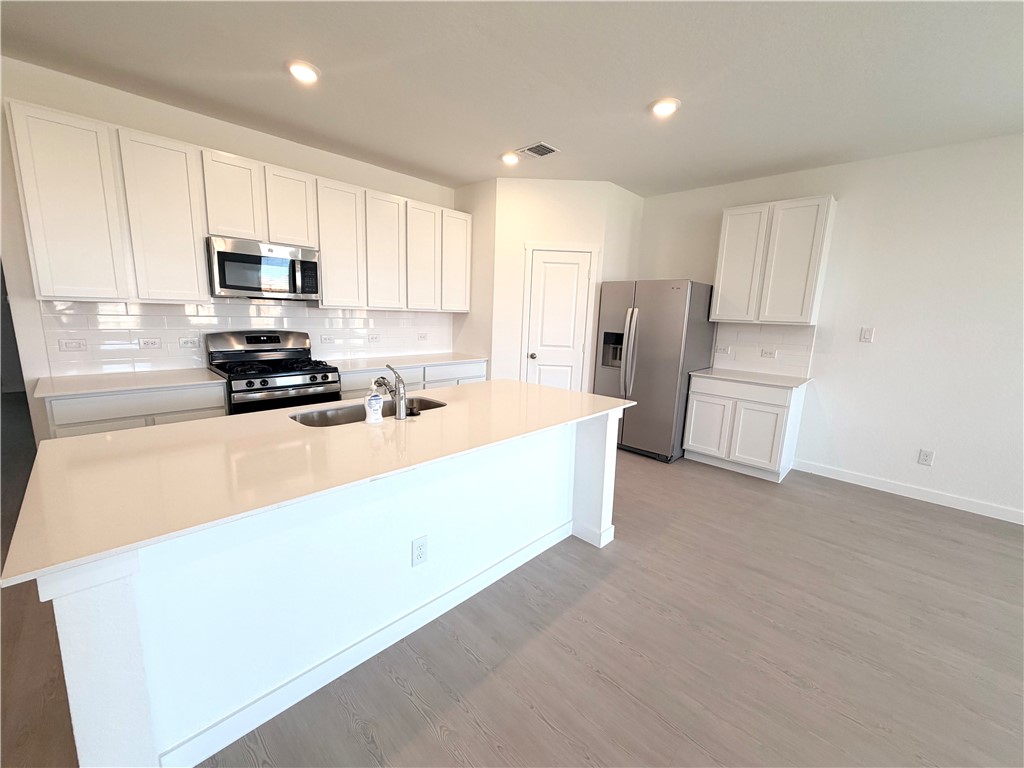 2826 Westeros Street Corpus Christi, TX 78415 - Photo 6 of 19