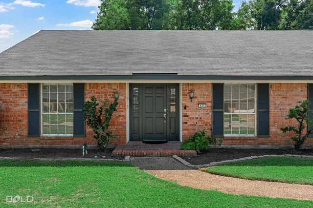 $2,250 | 425 North Dresden Circle, Shreveport, LA 71115