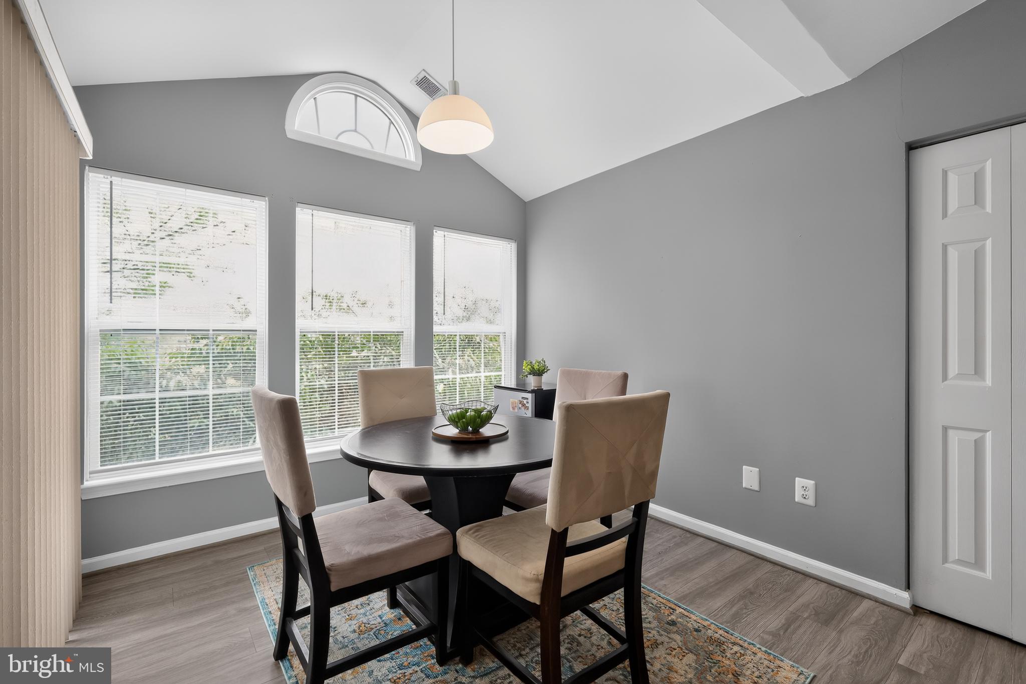 10100 Ridge Manor Terrace, Unit 5000L Damascus, MD 20872 - Photo 6 of 15 Bright dining nook with natural light.