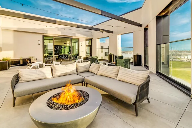 $334,900 | 260 Brooklyn Basin Way, Unit 411, Oakland, CA 94606