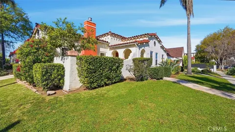 $1,299,000 | 1451 Stearns Drive, Los Angeles, CA 90035