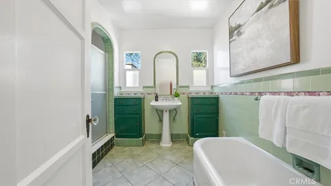 $1,299,000 | 1451 Stearns Drive, Los Angeles, CA 90035