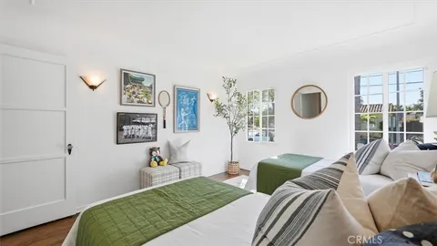 $1,299,000 | 1451 Stearns Drive, Los Angeles, CA 90035