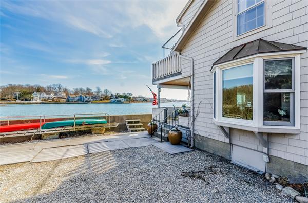 8 Bickford Way Gloucester, MA 01930 - Photo 24 of 27