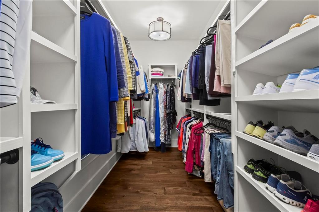 53 Maple Street Roswell, GA 30075 - Photo 17 of 59