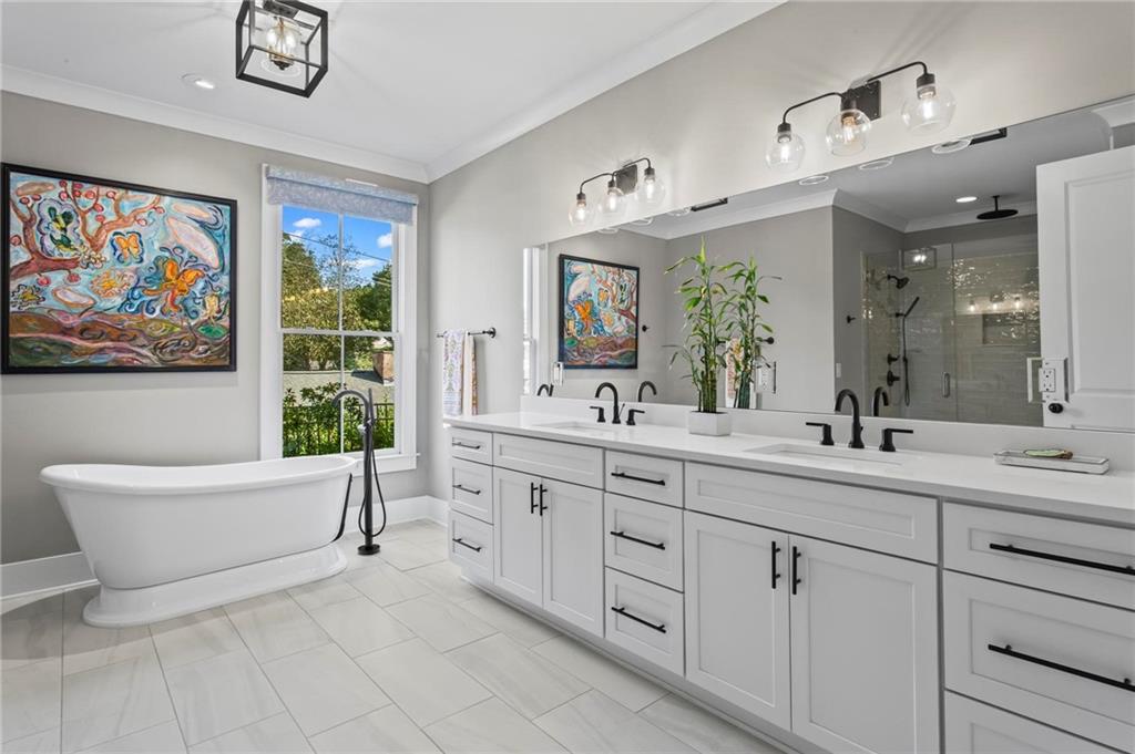 53 Maple Street Roswell, GA 30075 - Photo 18 of 59