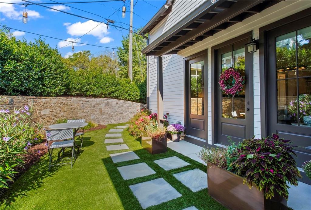 53 Maple Street Roswell, GA 30075 - Photo 38 of 59