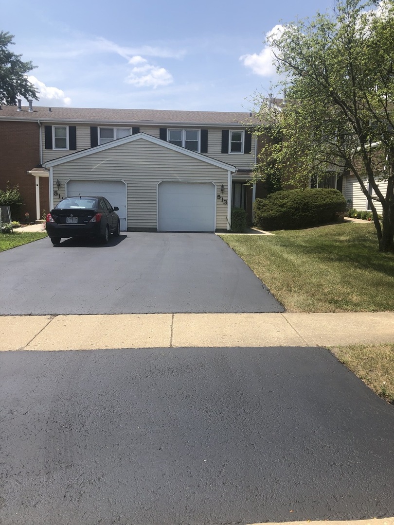 513 Monroe Road Bolingbrook, IL 60440 - Photo 1 of 7