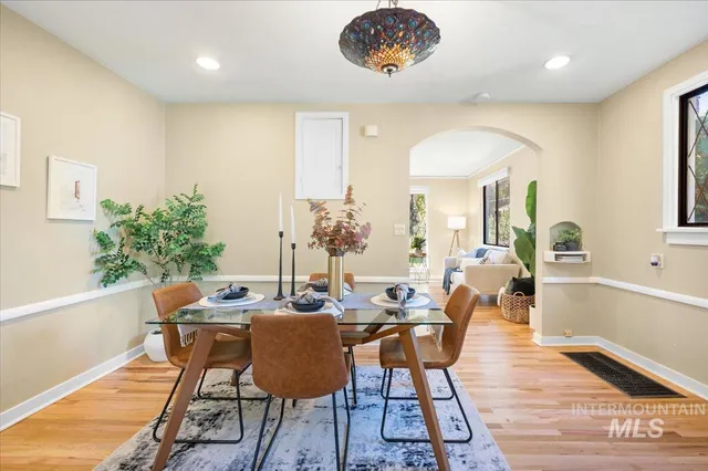 $675,000 | 1216 South Owyhee Street, Boise, ID 83705