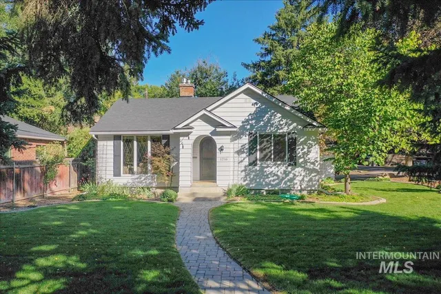 $675,000 | 1216 South Owyhee Street, Boise, ID 83705