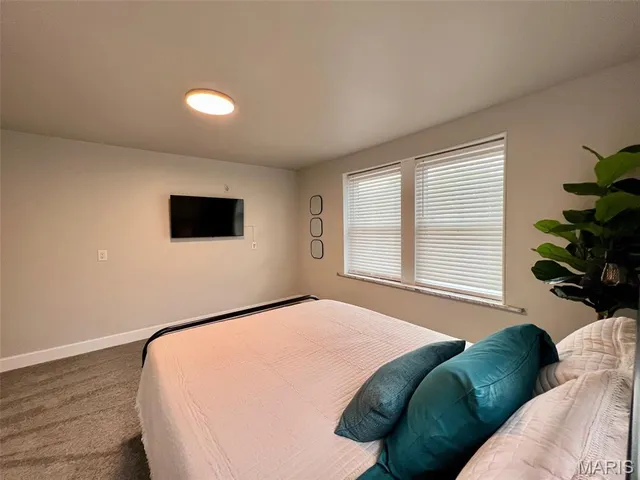 $1,049,000 | 4912-4924 Hampton Avenue, St. Louis, MO 63109