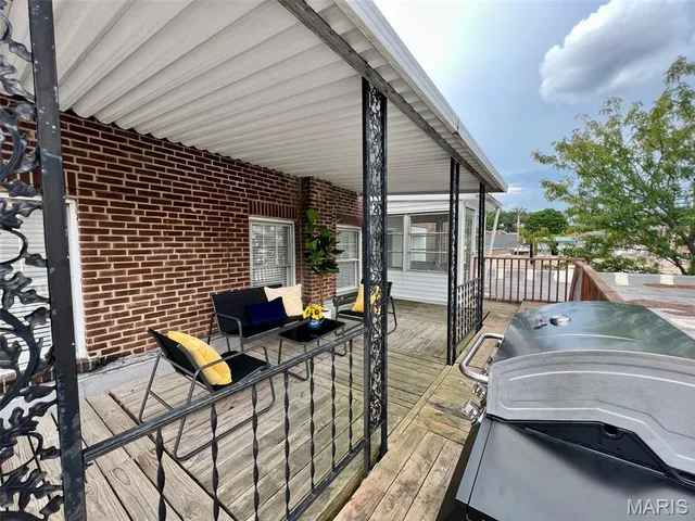 $1,049,000 | 4912-4924 Hampton Avenue, St. Louis, MO 63109