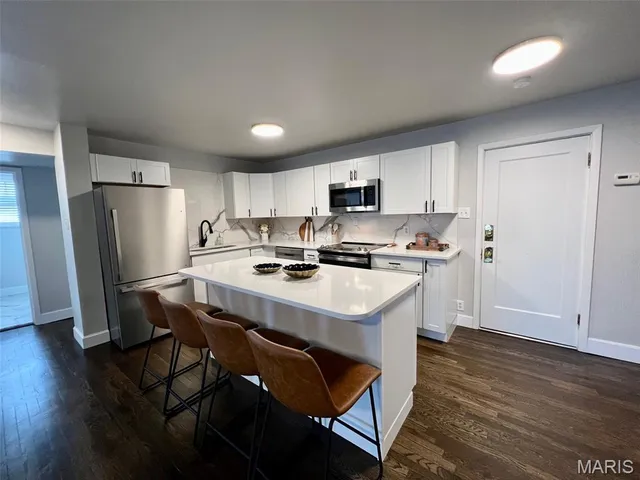 $1,049,000 | 4912-4924 Hampton Avenue, St. Louis, MO 63109