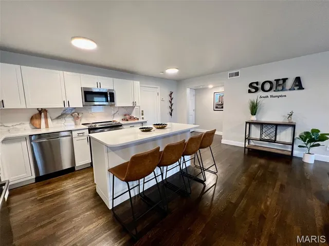 $1,049,000 | 4912-4924 Hampton Avenue, St. Louis, MO 63109