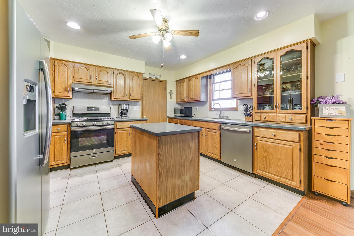 970 Witmer Road York, PA 17406 - Photo 12 of 33 Gallery Image 12
