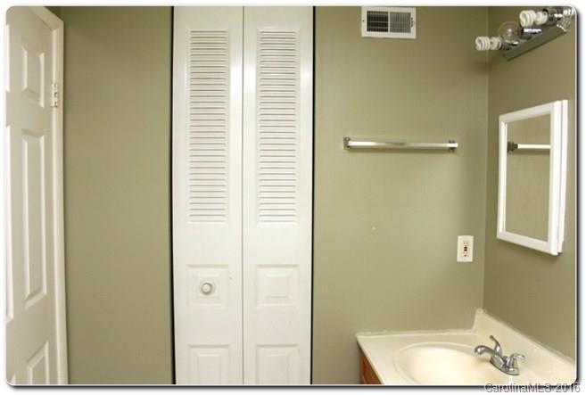 6615 Saddle Point Road Charlotte, NC 28212 - Photo 17 of 24 Gallery Image 17