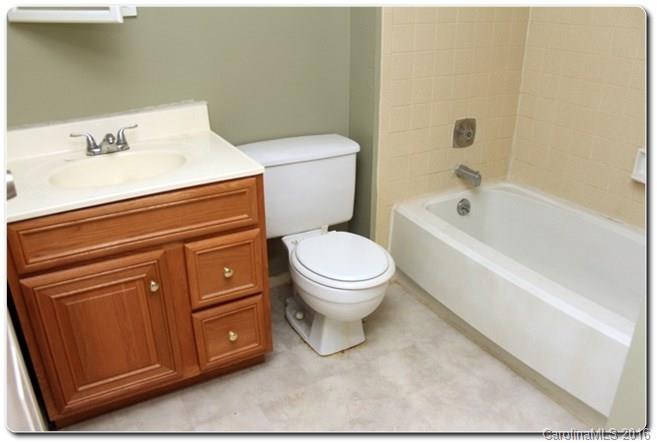 6615 Saddle Point Road Charlotte, NC 28212 - Photo 20 of 24 Gallery Image 20