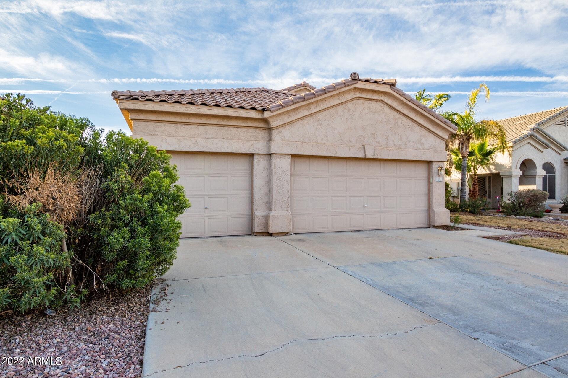 731 East Ranch Road Gilbert, AZ 85296 - Photo 1 of 25 0001-01 - Ranch