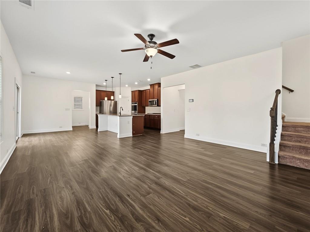 1118 Hibiscus Way Southwest Mableton, GA 30126 - Photo 7 of 31 Gallery Image 7