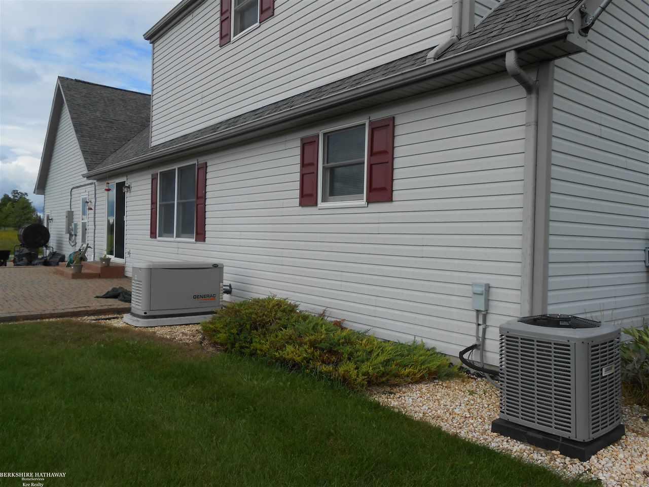 4655 Capac Road Capac, MI 48014 - Photo 10 of 35