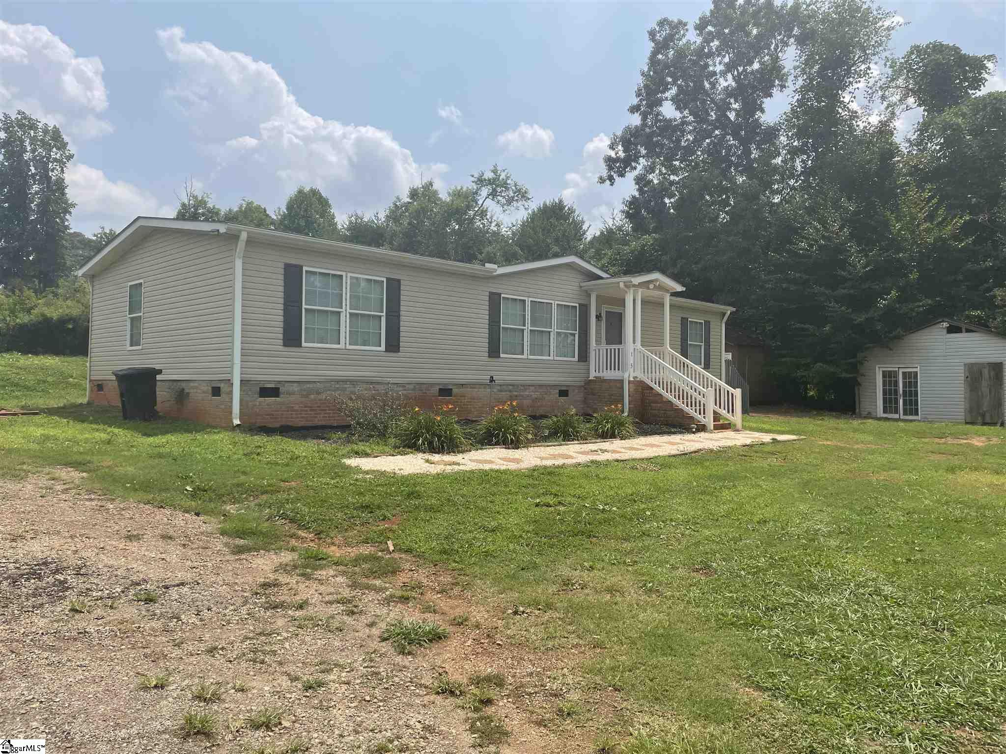 135 Stewart Road Six Mile, SC 29682 - Photo 1 of 19 Gallery Image 1