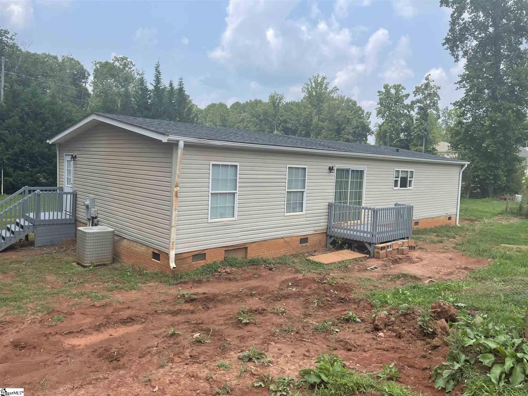 135 Stewart Road Six Mile, SC 29682 - Photo 16 of 19 Gallery Image 16