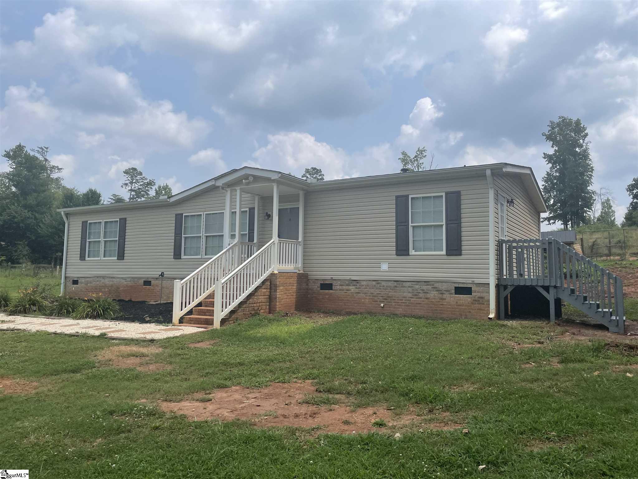 135 Stewart Road Six Mile, SC 29682 - Photo 17 of 19 Gallery Image 17