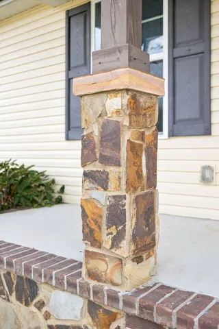 $284,900 | 538 Indian Springs Circle, Manchester, TN 37355