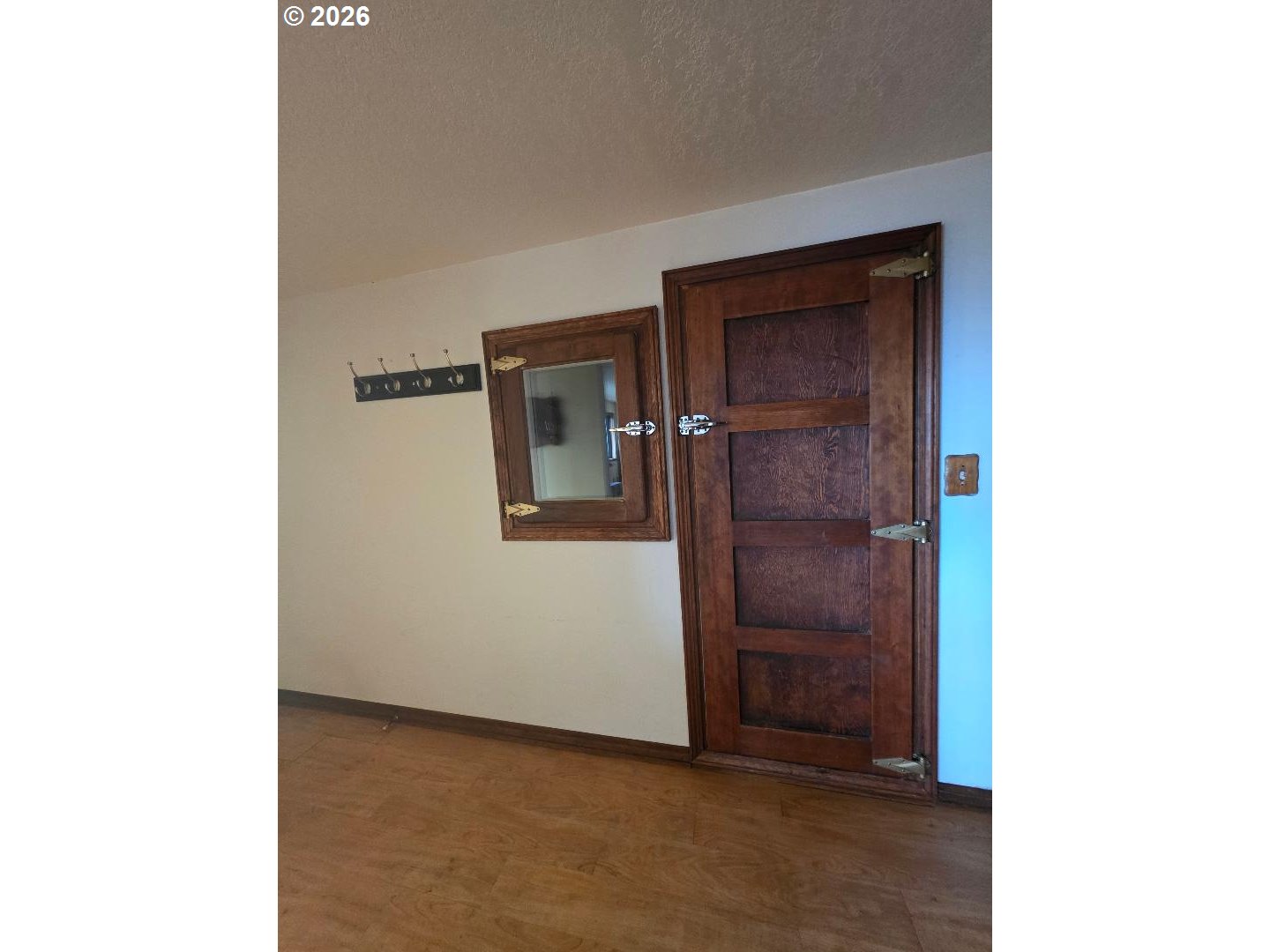 78902 Walters Road Maupin, OR 97037 - Photo 41 of 47 a view of an empty room