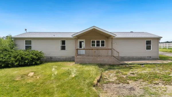 $325,000 | 21630 Campbell Road, Spencerville, IN 46788