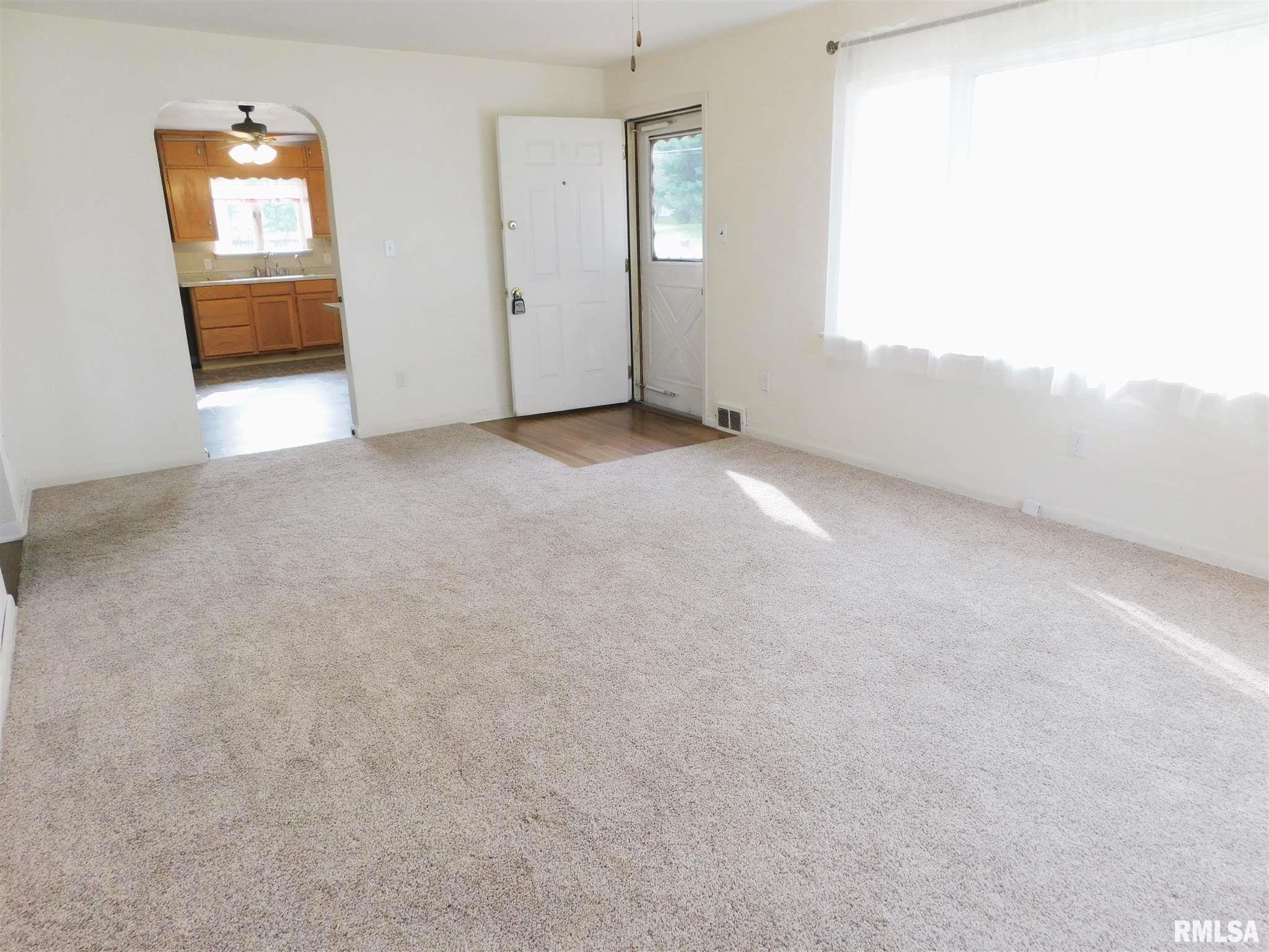 4803 West Pfeiffer Road Bartonville, IL 61607 - Photo 4 of 29 Gallery Image 4