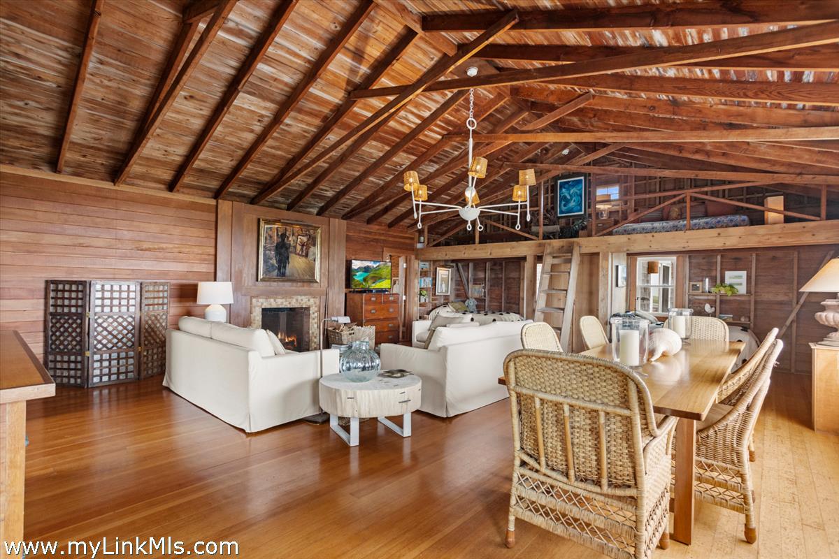 10 Waquoit Road Nantucket, MA 02554 - Photo 5 of 34
