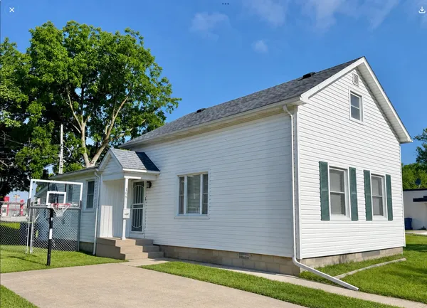 $124,900 | 108 South Monroe Street, Bay City, MI 48708