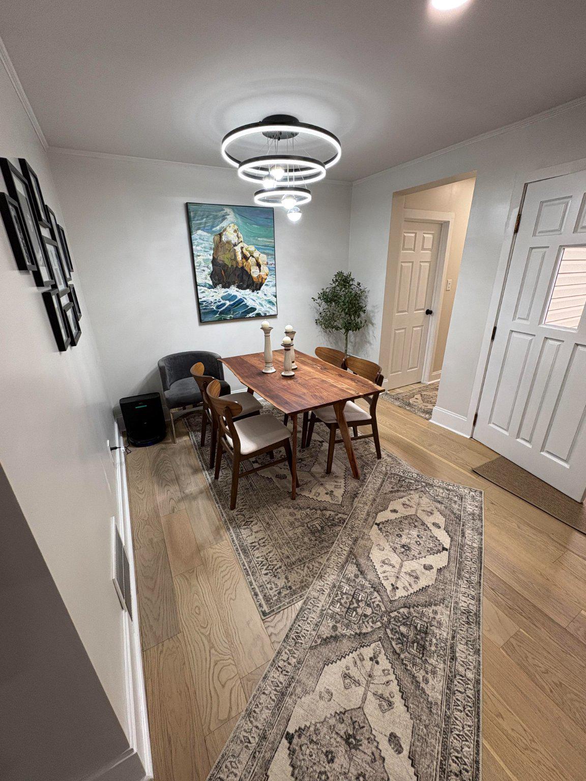 3113 Greenvalley Road Newtown Square, PA 19073 - Photo 11 of 32 Dining Area