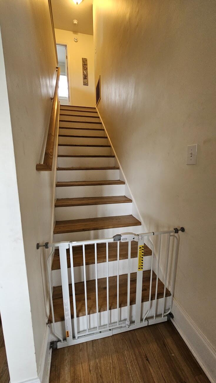 4535 Wilson Road Hollywood, SC 29449 - Photo 14 of 44 Stairs