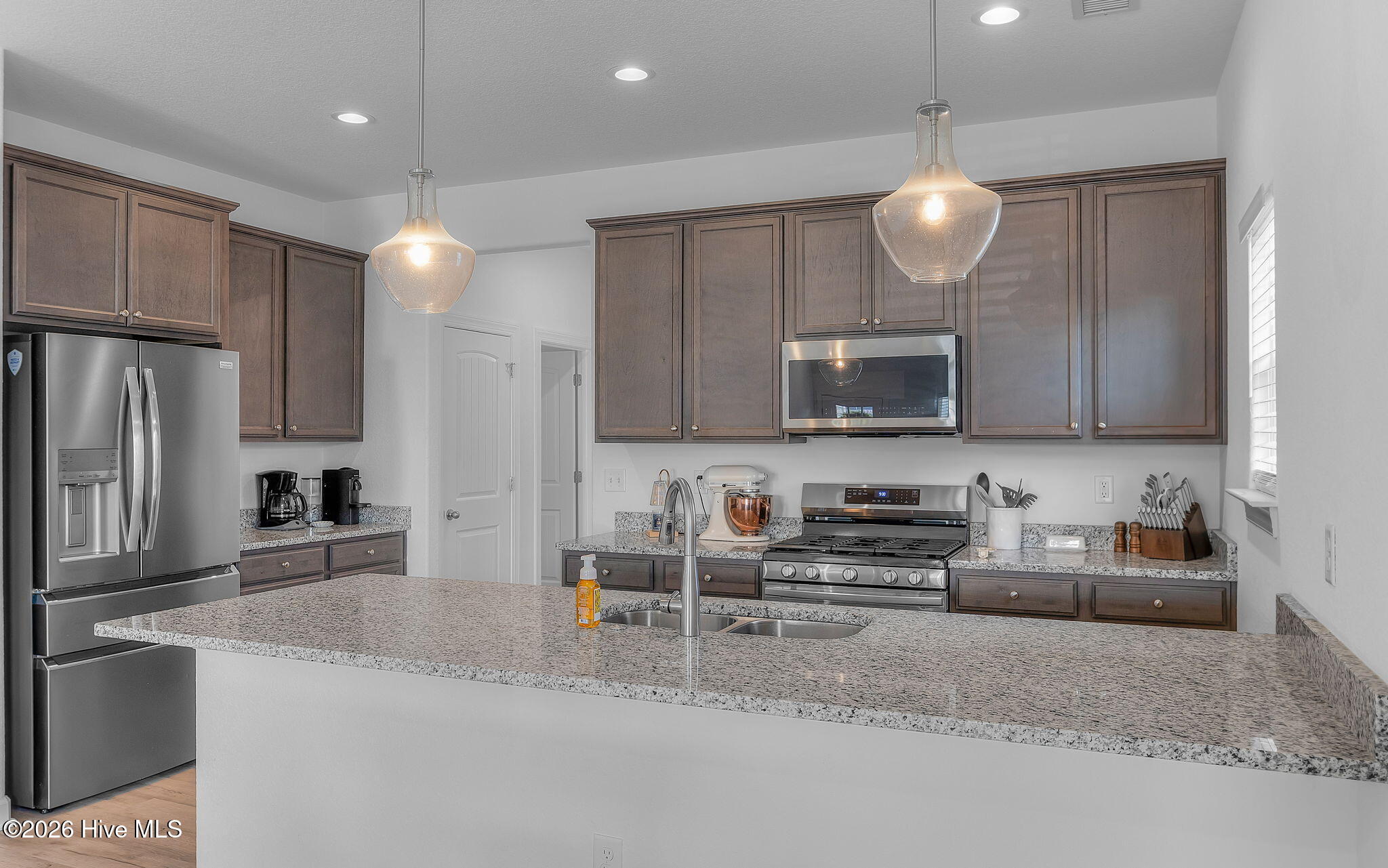 304 Ryker Road East Moyock, NC 27958 - Photo 11 of 32 Kitchen