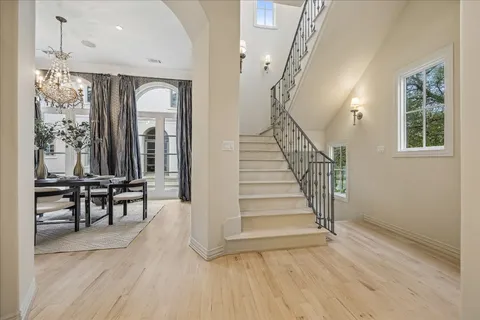 $1,325,000 | 5401 Ashby Street, Houston, TX 77005