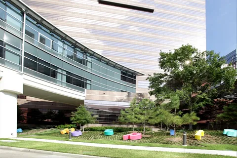 $1,325,000 | 5401 Ashby Street, Houston, TX 77005