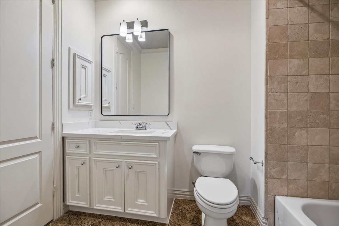 5401 Ashby Street Houston, TX 77005 - Photo 28 of 48