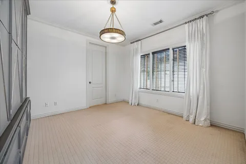 $1,325,000 | 5401 Ashby Street, Houston, TX 77005