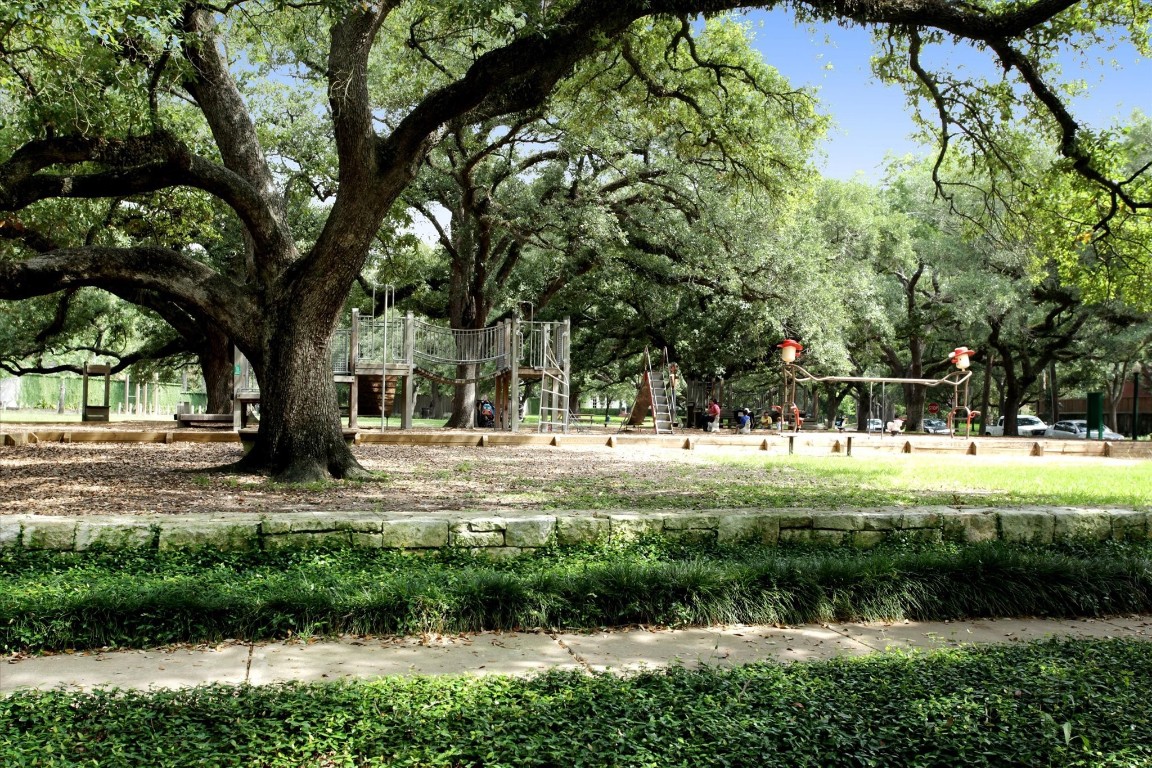 5401 Ashby Street Houston, TX 77005 - Photo 39 of 48